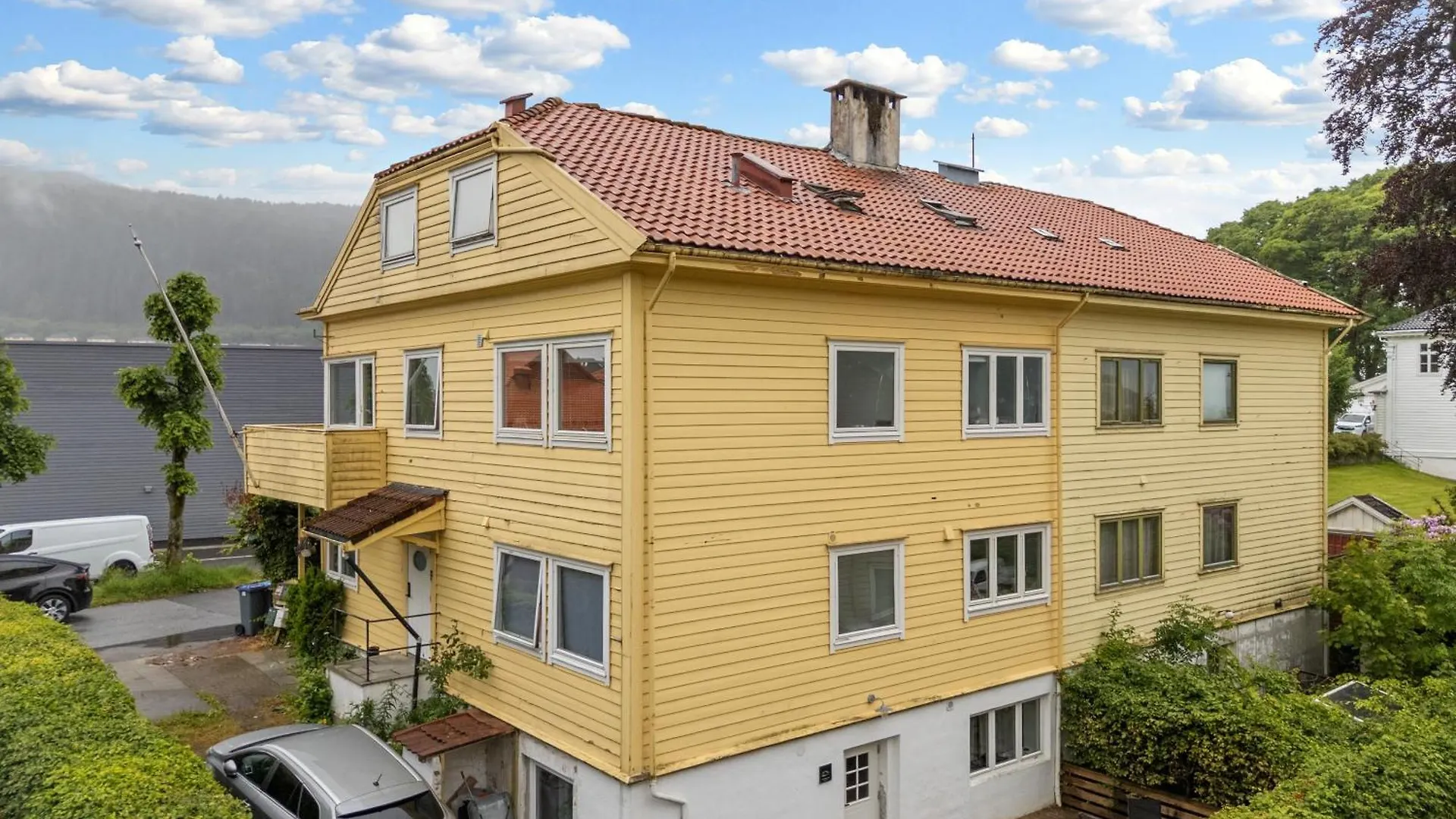 King Bed - Free Parking - Renovated June 2025 ベルゲン ノルウェー